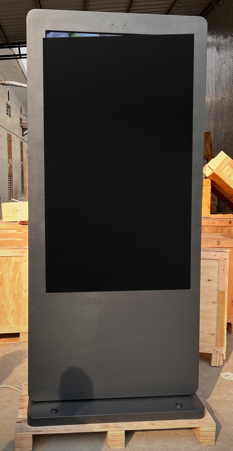 65″ Standard, full-height front view; the Qinform PRO interface is on the screen